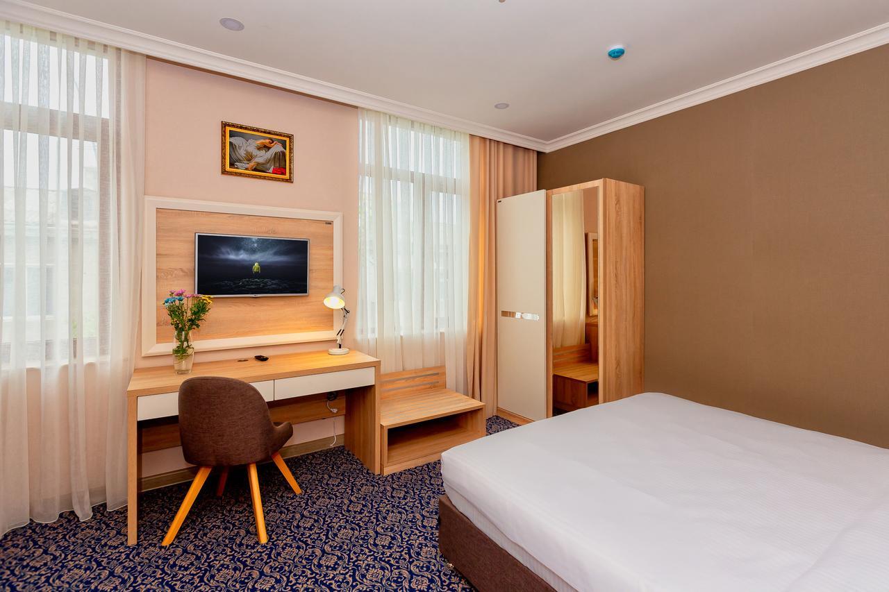 Metro City Hotel باكو المظهر الخارجي الصورة