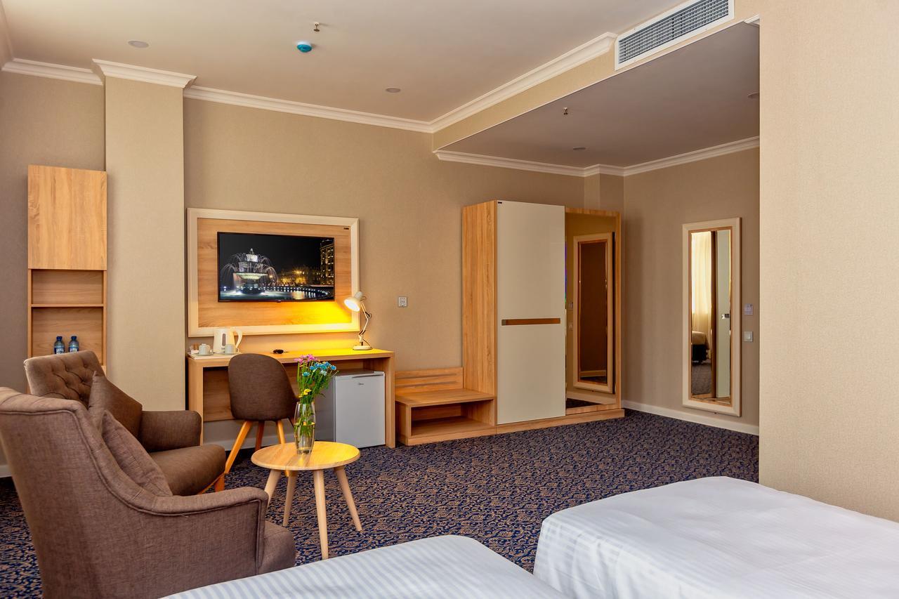 Metro City Hotel باكو المظهر الخارجي الصورة